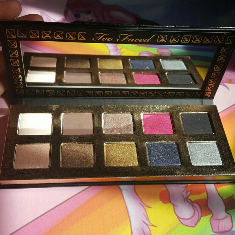 Too Faced Pretty Rebel eyeshadow palette