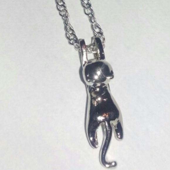 (O1) Dainty Kitty Necklace - Picture 3 of 5