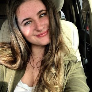 Meet your Posher, Sloan