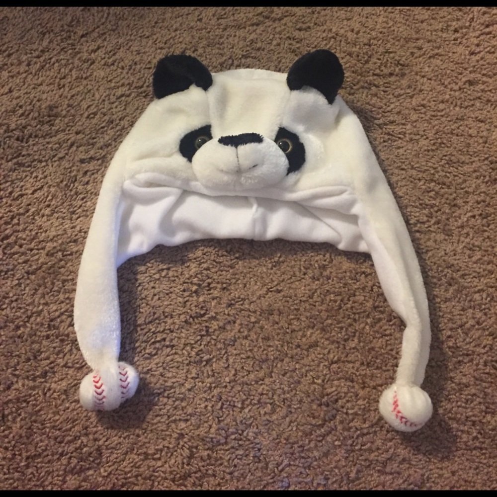 Panda hat