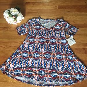 Lularoe perfect tee