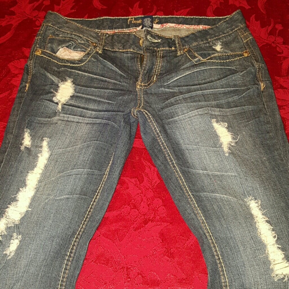 Amethyst jeans sz 9 tattered Mint