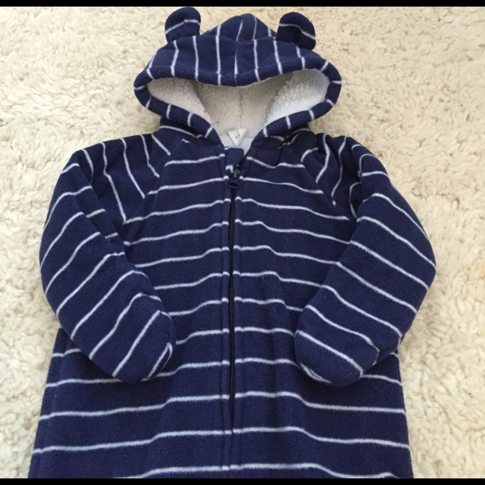 🚫donated  6-12 mo outerwear for baby