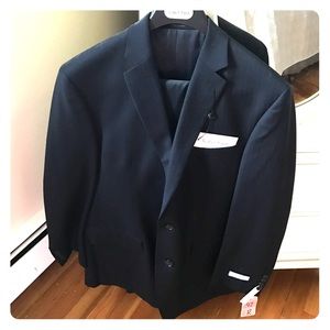 NWT Calvin Klein 2 pc Men's Wool Navy Suit 42R/36W