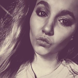 Meet your Posher, Gina