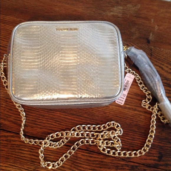 PINK Victoria's Secret Handbags - NWT Victoria's Secret silver purse