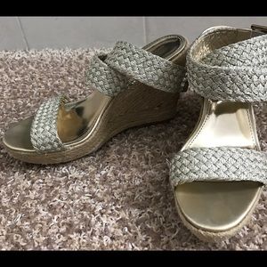Mossimo wedges