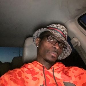 Meet your Posher, Tariq