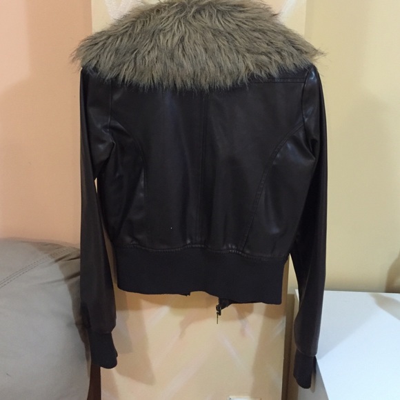 Leather jacket with faux fur - Picture 2 of 4