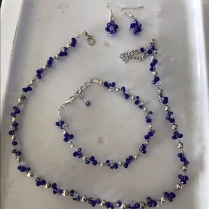 Necklace earrings and bracelet