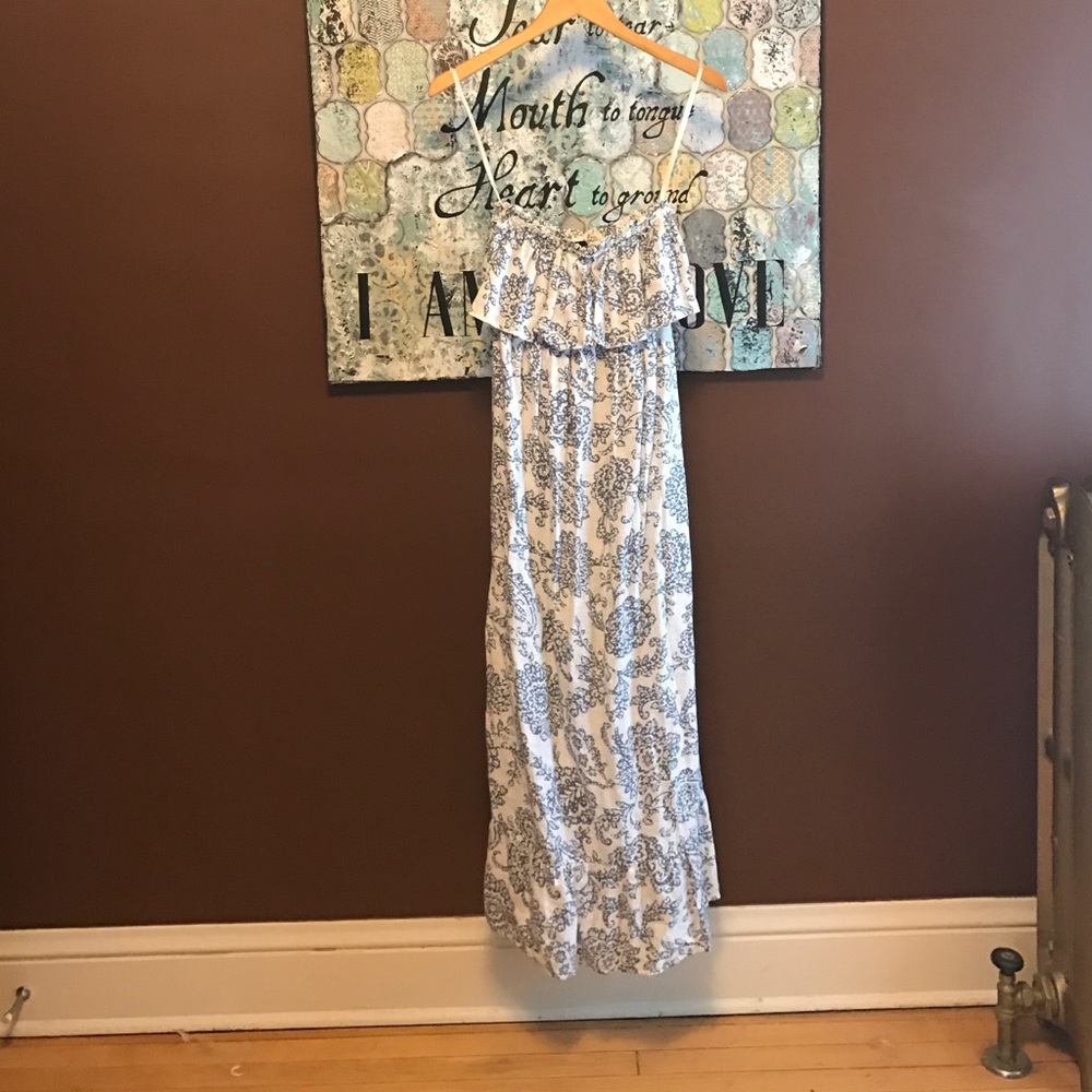 *Reposh* Victoria's Secret maxi dress