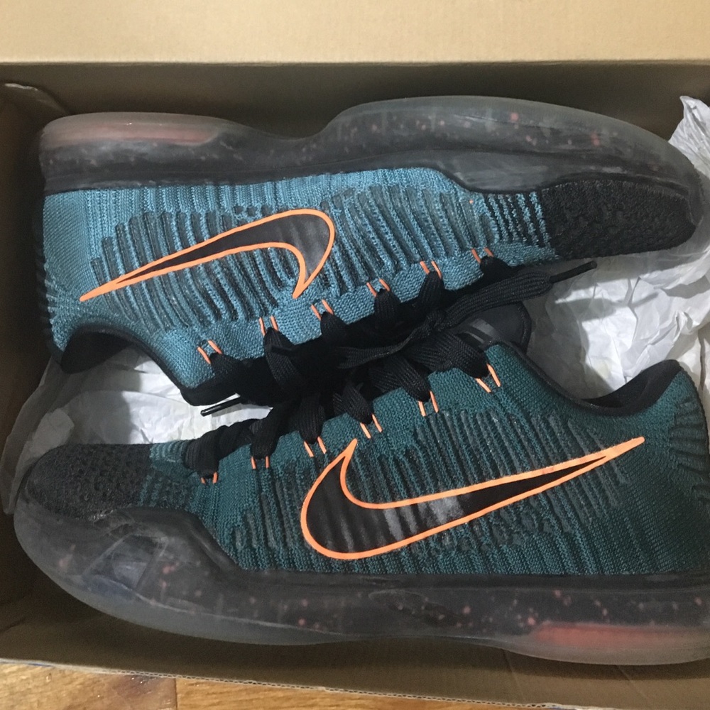 Kobe Bryant 10