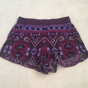 Express flowy shorts