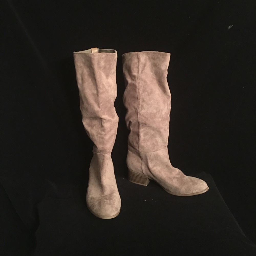 Merona Boots - Picture 1 of 1