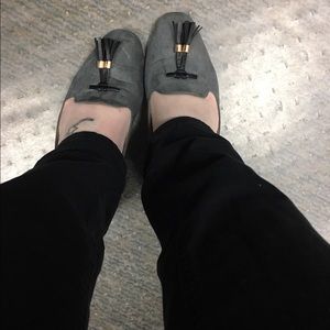 Suede flat with tassel