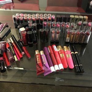 lot of 90 drugstore lipsticks and lip glosses