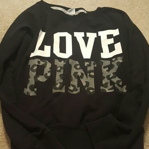 final vs pink sweater