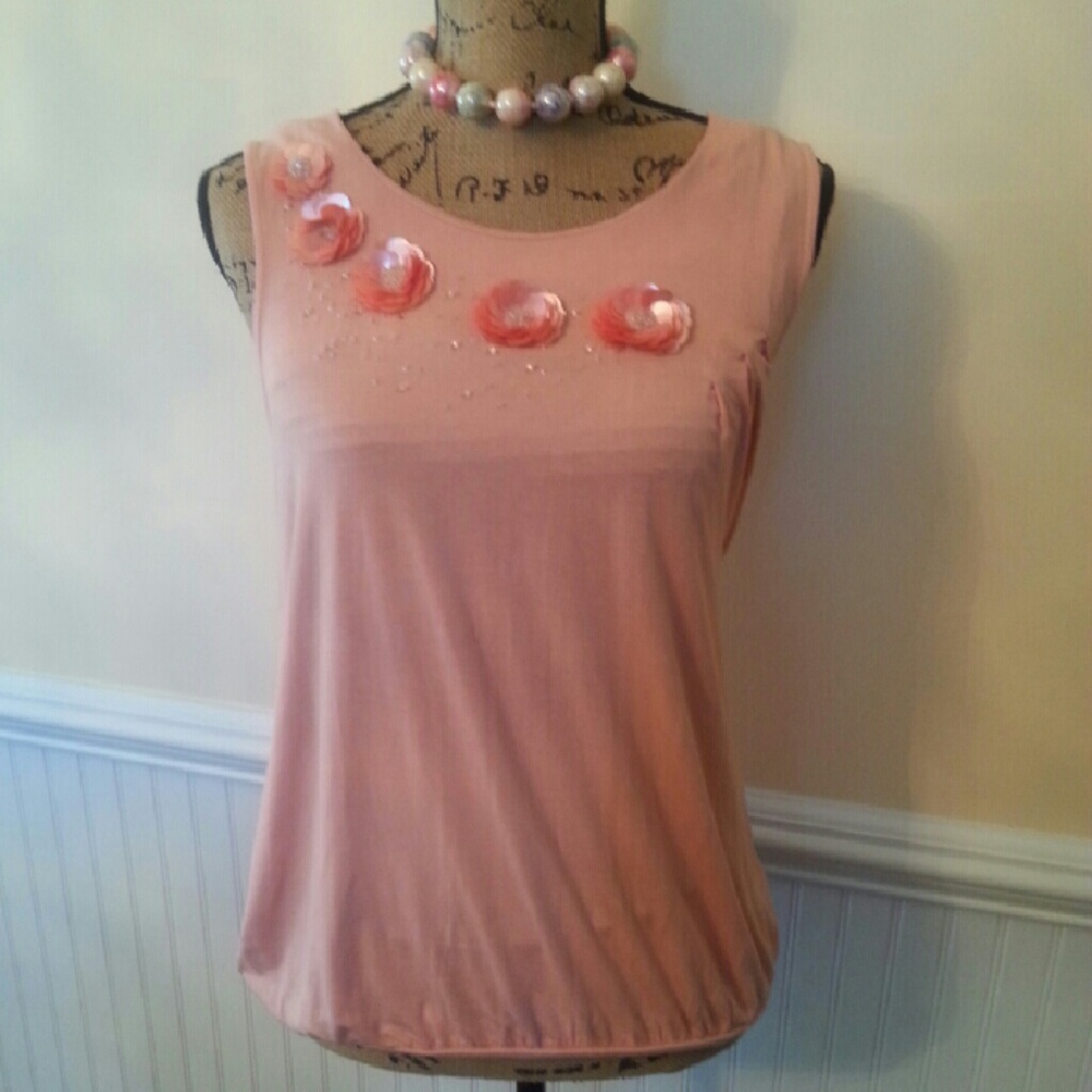 Ann Taylor's peach top