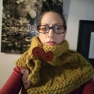Hand knitted cowl /shrug (I made it 😃)