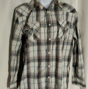 Long sleeved plaid shirt