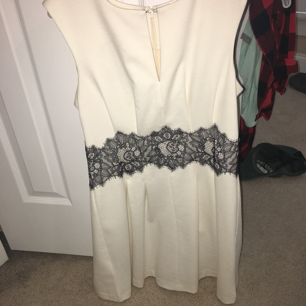 Bcbg cream dress with black lace