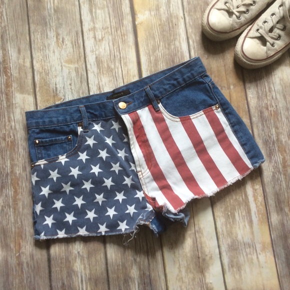 Forever 21 Pants - Forever 21 Hi-waist American Flag Shorts 28