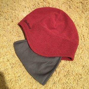 Women's Carhartt hat with face mask