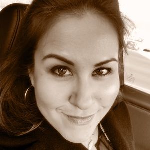 Meet your Posher, Helene