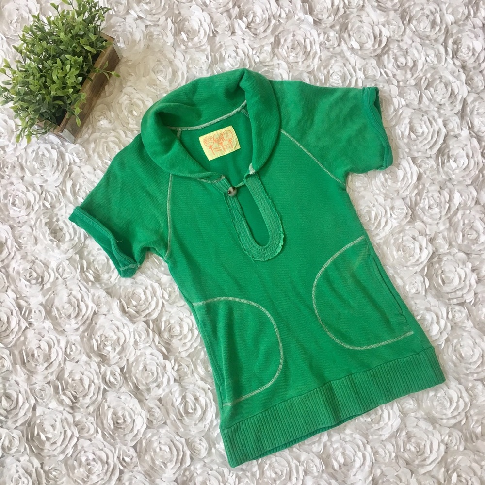 🌱Free People Green Sweatshirt Style Top W/ pocket