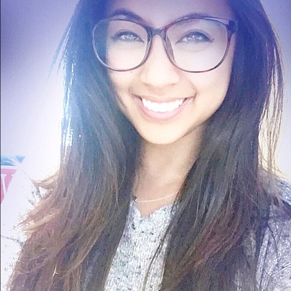 Meet the Posher Other - Meet your Posher, Ashley