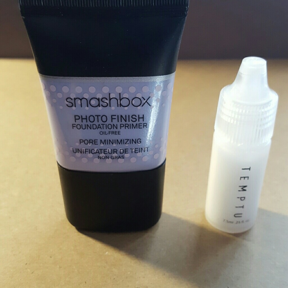 Smashbox photo finish primer and temptu primer