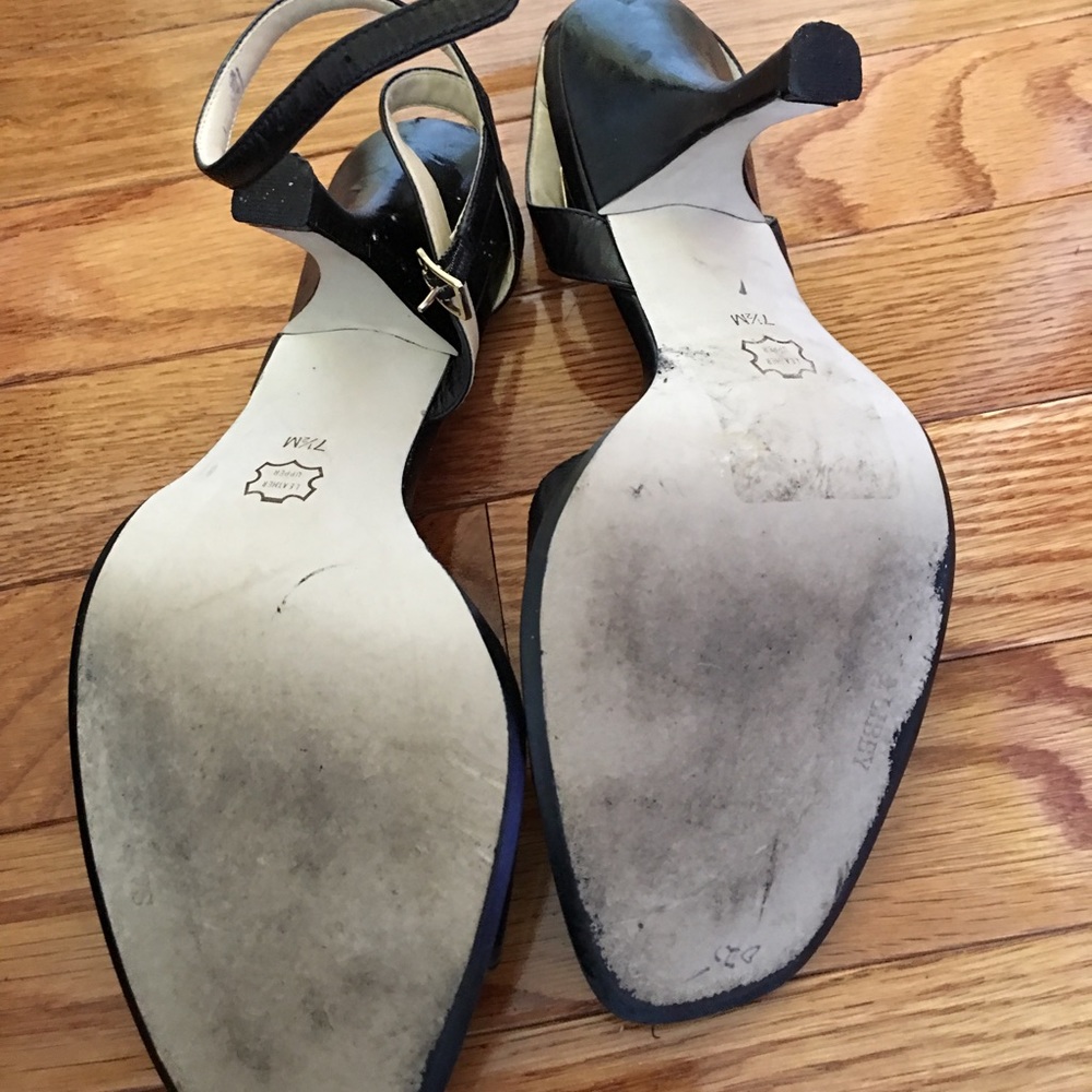 Heels - Picture 2 of 2