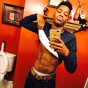 Meet your Posher, Truth