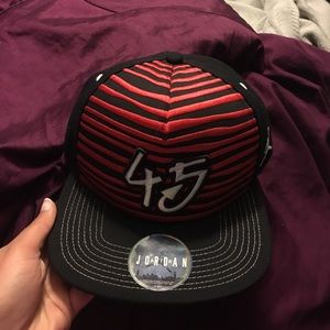 Jordan Air, 45 jumpan snapback