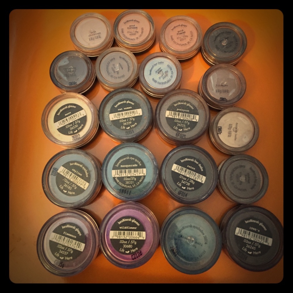 20 BareMinerals Eyeshadows!