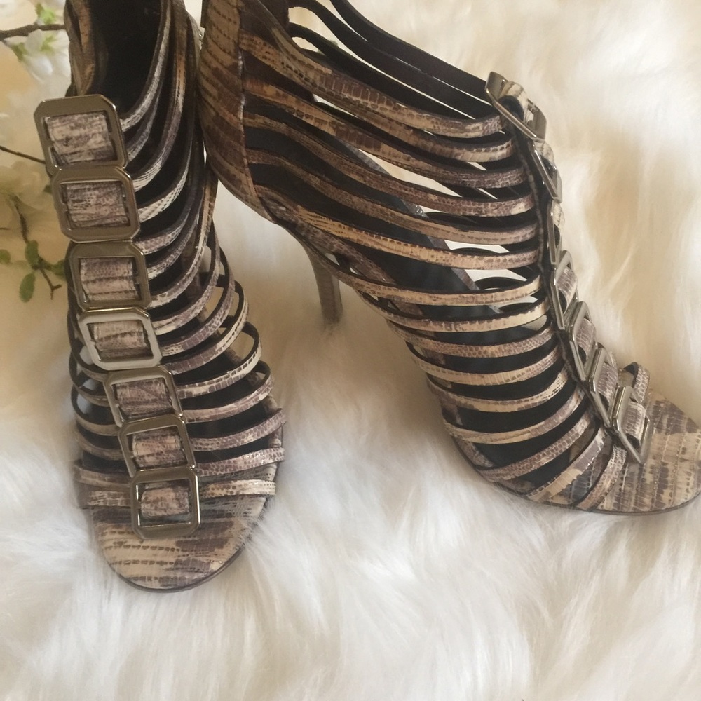 Tory burch expecting leather lizard print heels