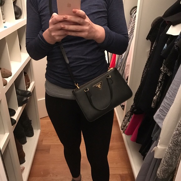 Prada Saffiano Lux Black bag - Picture 5 of 5