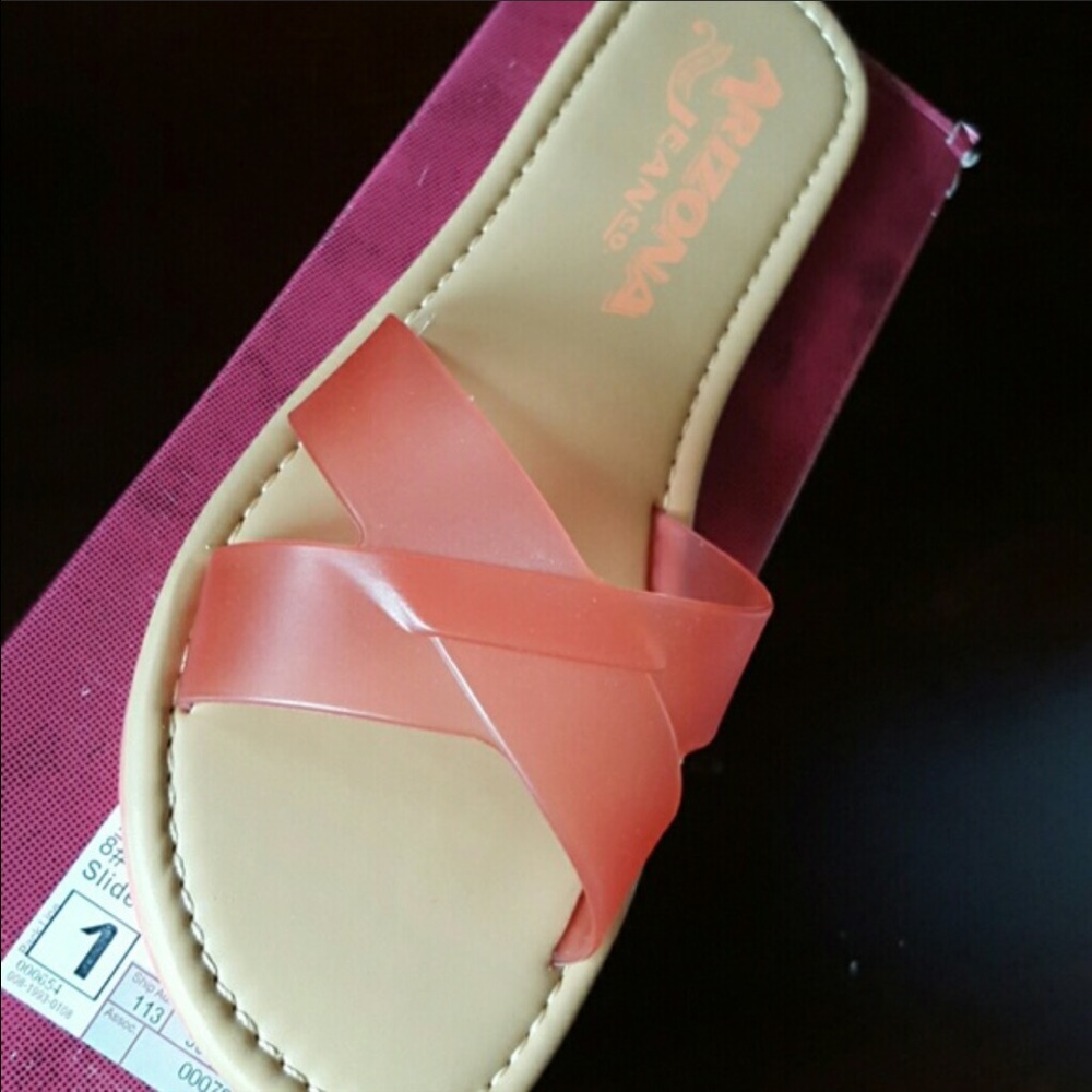 Woman's Pink Slides