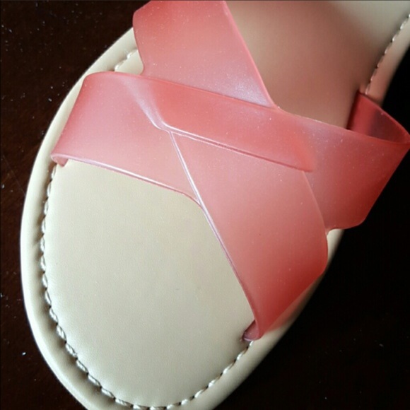 Woman's Pink Slides - Picture 2 of 3