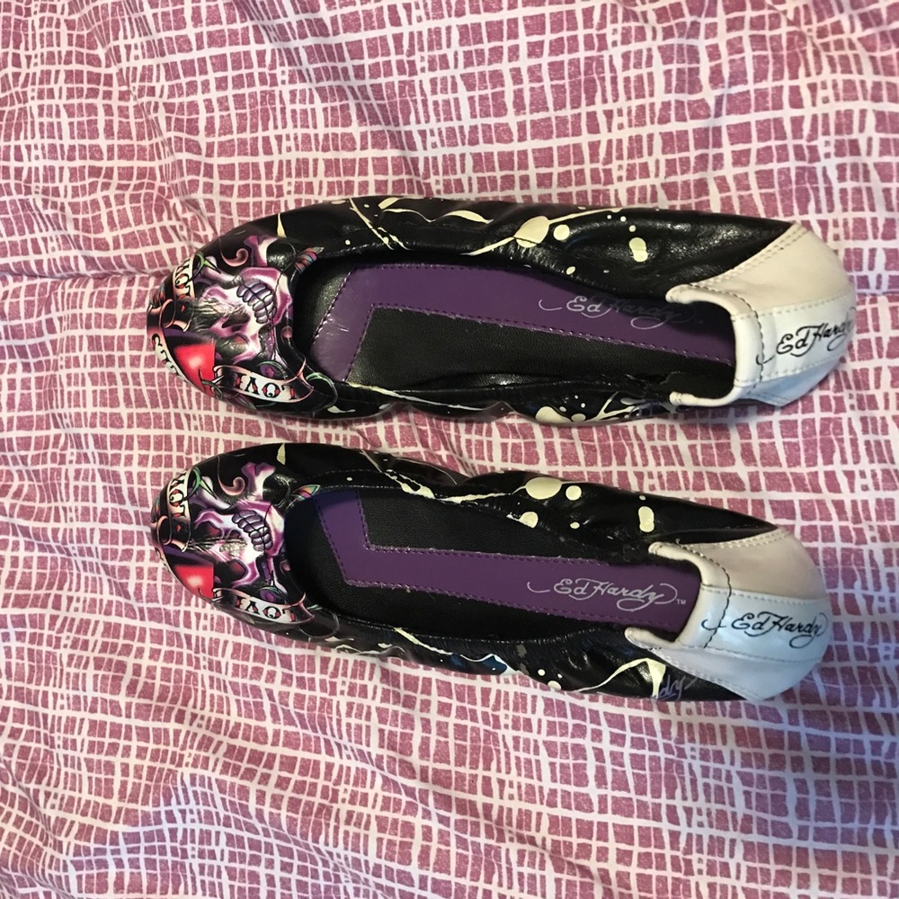 New Ed Hardy flats size 7