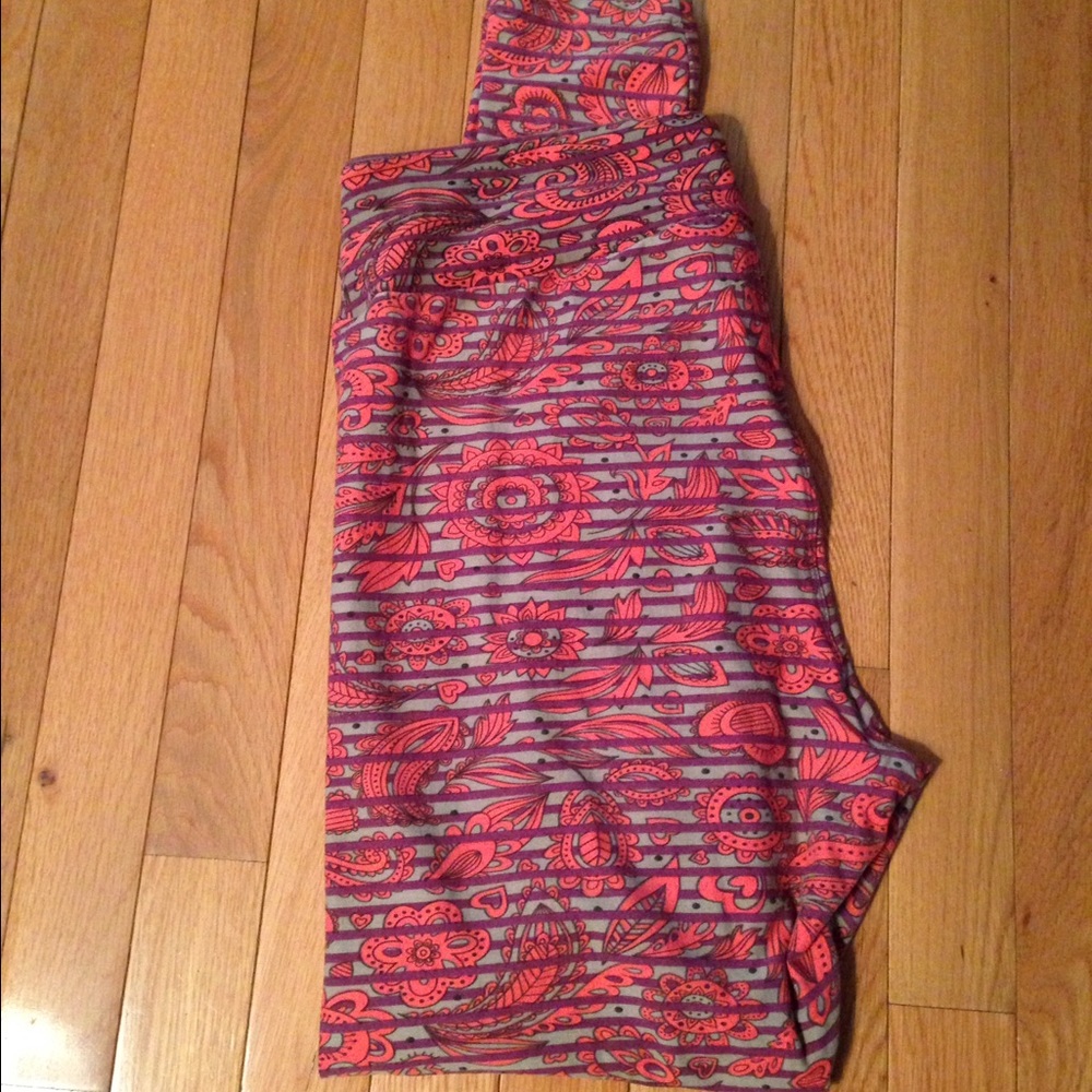 TC LuLaRoe leggings