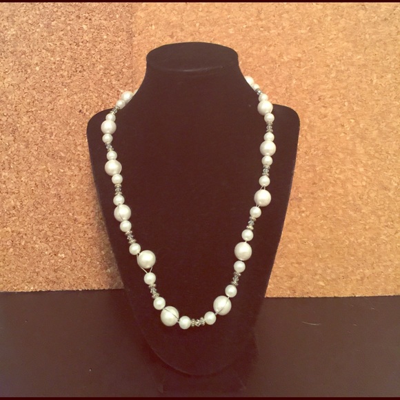 Necklace - Picture 1 of 2