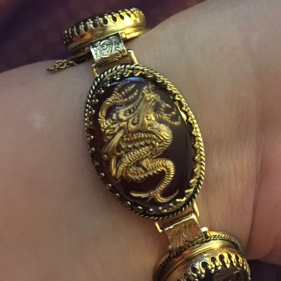 Whiting & Davis Antique Buddha Cameo Bracelet - Picture 2 of 5