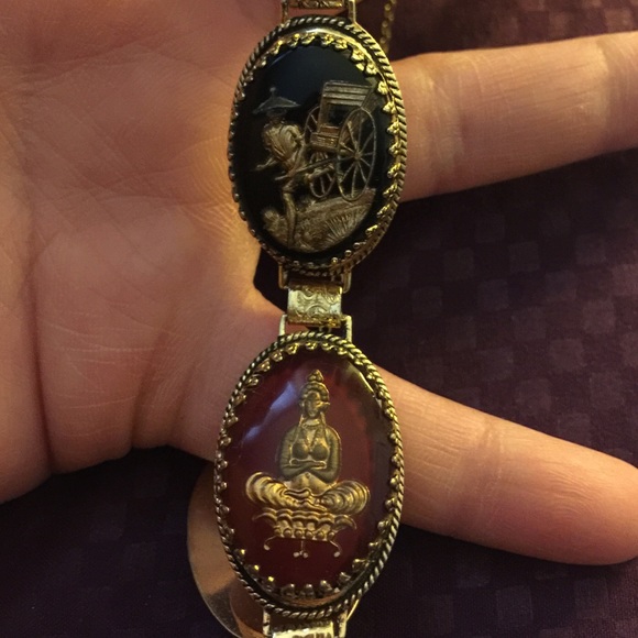 Whiting & Davis Antique Buddha Cameo Bracelet - Picture 3 of 5