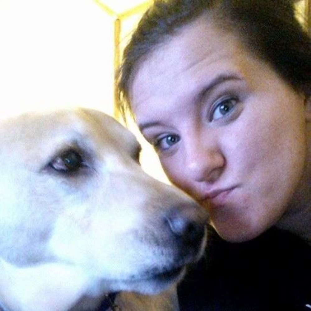 Meet your Posher, Holly