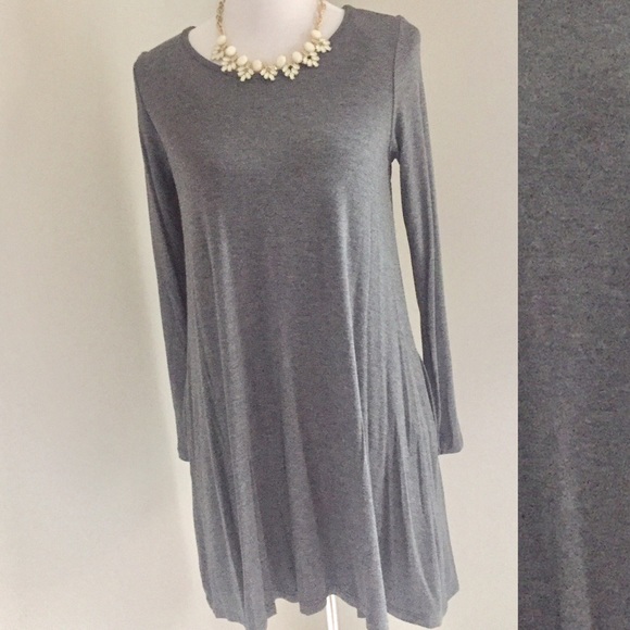 Last one!!! SMALL Grey Essential Tunic - Picture 2 of 4