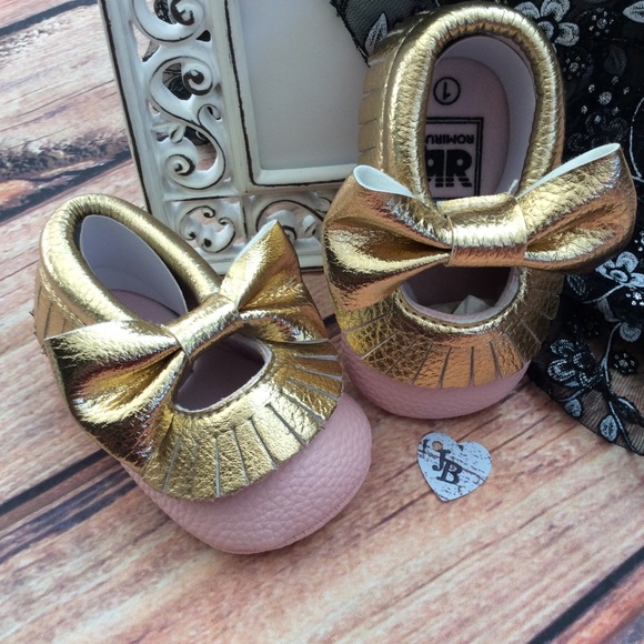 Boutique Baby Girl Mary Jane Moccasin Shoes - Picture 3 of 3