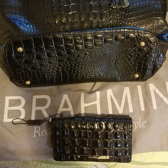 ⛤⛤BRAHMIN BLACK CROC EMBOSSED LEATHER ASHER TOTE.M - Picture 1 of 2