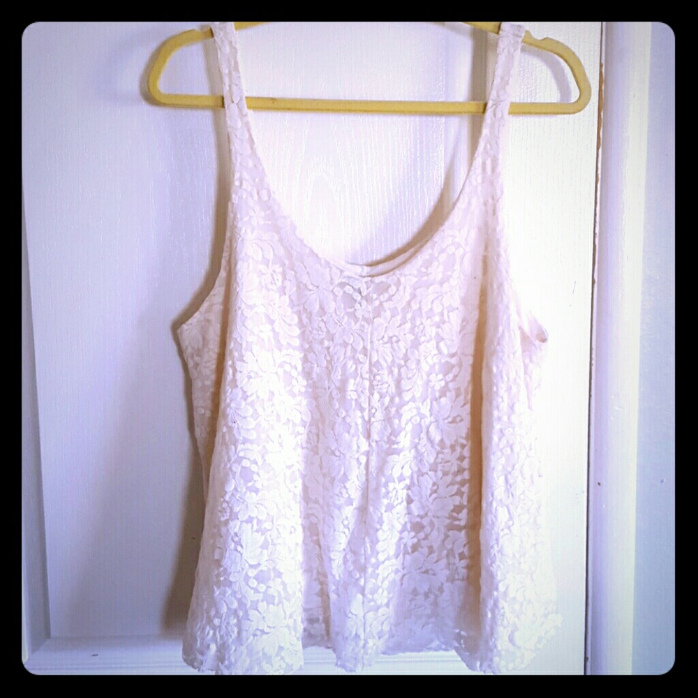 American Eagle top