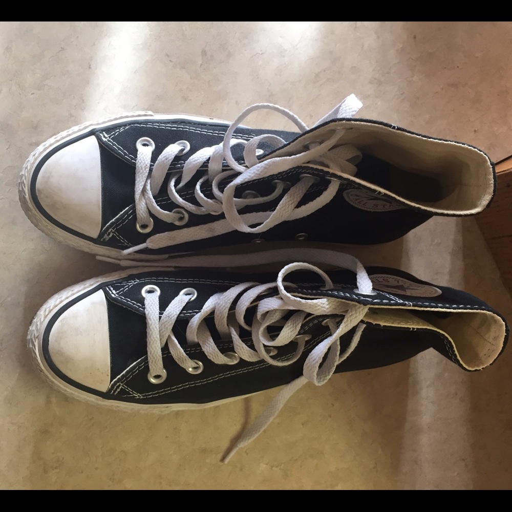 Black Hightop Converse